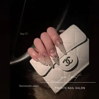 ネイル Garnet nailのネイルデザイン