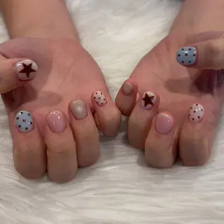 ネイル Nobody_ Reikaのネイルデザイン