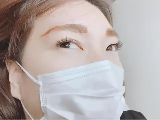 マツエク・マツパ SWARO スワロの眉毛・アイブロウイメージ