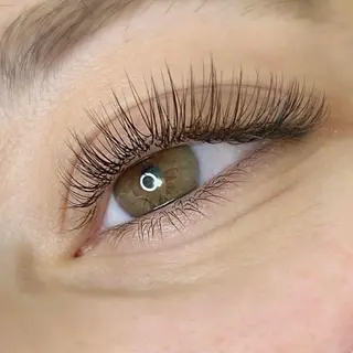 マツエク・マツパ ADDICT所属・.*･ﾟAmy .ﾟ･*.のマツエク・マツパデザイン