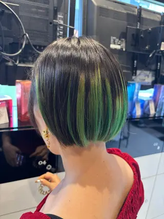 ショート カラー ブリーチ/ヘアケア/ 艶髪/イギチハルのヘアスタイル