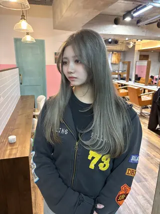 ロング カラー 🧡カラー特化💜 鈴木凱人🤍のヘアスタイル