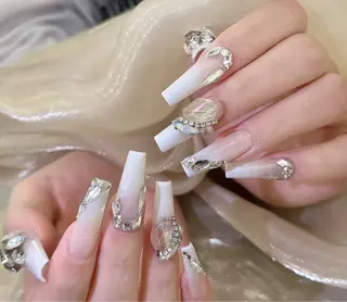 ネイル D-BEAUTY Nailsalonのネイルデザイン