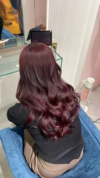 ロング カラー Boxmico. / カカズ コトネのヘアスタイル