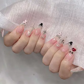 ネイル Lee Nailsのネイルデザイン