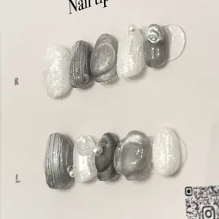 ネイル nail salon swaddle 🪽のネイルデザイン