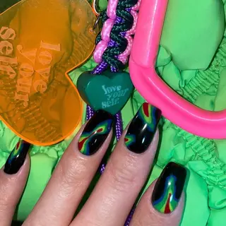 ネイル 🪐富島彩夏 /海外nail🪐のネイルデザイン