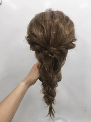 セミロング ヘアアレンジ 桜新町/ Mea💫のヘアスタイル