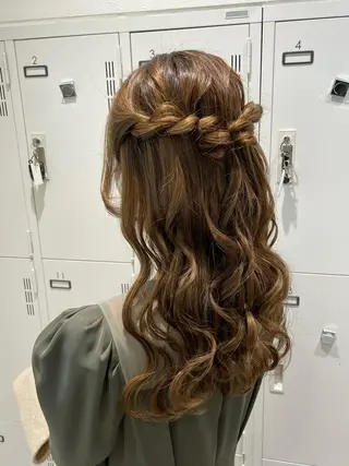 ロング ヘアアレンジ これた🧸ヘアメ職人 ♡髪質改善♡カラーのヘアスタイル