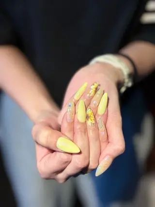 ネイル 札幌ネイルgorella所属・gorella Ａのネイルデザイン