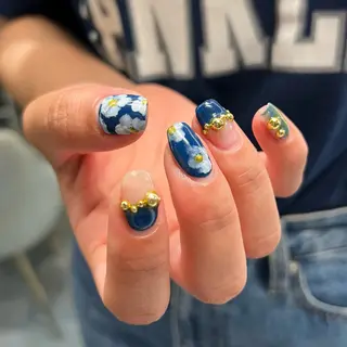 ネイル オシャレデザイン 🧺🪽/SHUNOのヘアスタイル