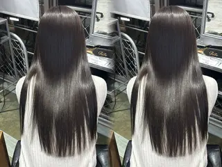 ロング 韓国ヘア/ブリーチ無 しWカラー/オリーブのヘアスタイル