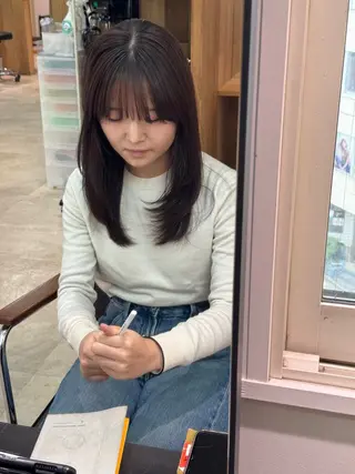 セミロング カラー GO TO DAY SHAIRE SALON SHIBUYA SOL所属・半個室サロン 早坂僚太のヘアスタイル