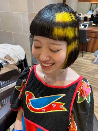 ショート カラー しみず さくら🌸のヘアスタイル