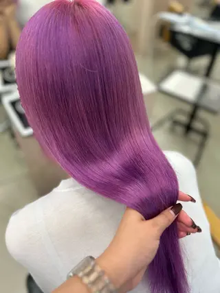 ロング カラー noa  🦋 ブリーチ/暖色のヘアスタイル