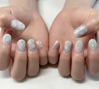 ネイル 東 千夏のネイルデザイン