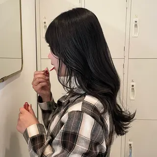 ロング canon/レイヤー /透明感カラーのヘアスタイル