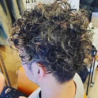 メンズ パーマ ショート spa hair  ark 富井直美のヘアスタイル