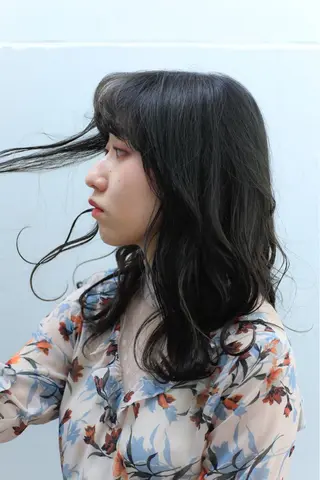 ミディアム 勝沼 佑季のヘアスタイル