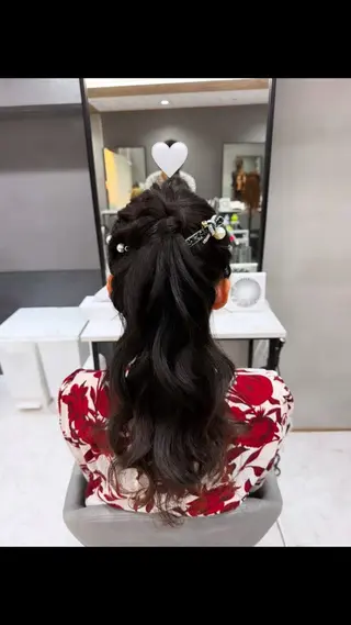 ロング ヘアアレンジ セットサロン　フェルナ所属・ヘアセットサロン 北新地　mainoのヘアスタイル