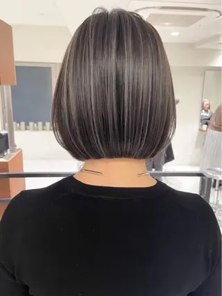 ショート カラー ヘアアレンジ 髪質改善×ハイトーン 中田啄也のヘアスタイル