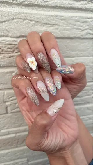 ネイル Lino𓂃⟡.· Chizuruのネイルデザイン