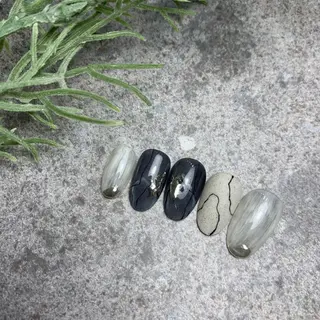 ネイル NAILROOM ekolu所属・近藤 穂乃果のネイルデザイン