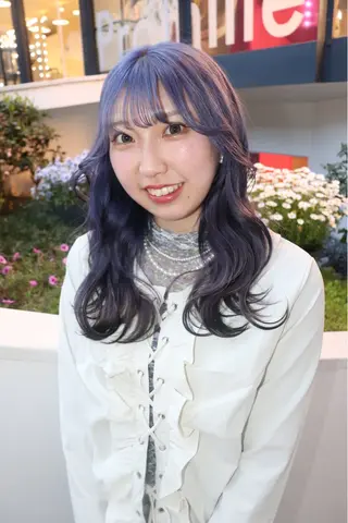 セミロング カラー ヘアアレンジ @kyoniyy KYONIのヘアスタイル