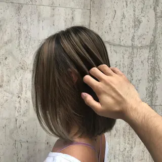 ミディアム Zina渋谷エリア マネージャShionのヘアスタイル