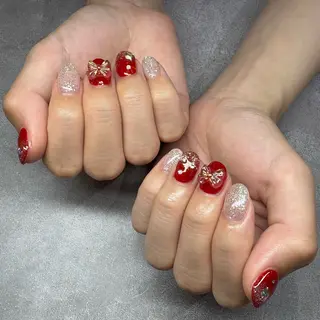 ネイル アンリッシュ新宿店 kousakaのネイルデザイン