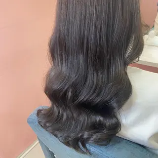 ロング カラー シールエクステ特化 ハイトーン、NANAのヘアスタイル