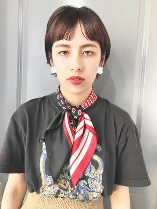 ショート カラー suvvy hairsalonのヘアスタイル