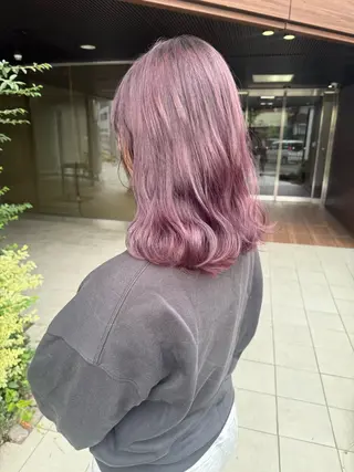 ミディアム 亀田 乃愛のヘアスタイル