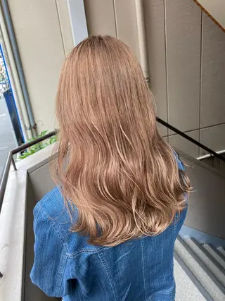 セミロング カラー 艶カラー💎 髪質改善🎈アトワのヘアスタイル