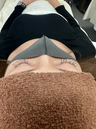 マツエク・マツパ ミニョン 藤原美雨の眉毛・アイブロウイメージ