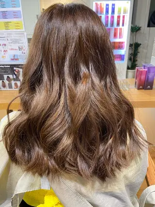 セミロング カラー 久米 治仁のヘアスタイル