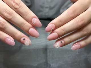 ネイル メイ 💅のネイルデザイン