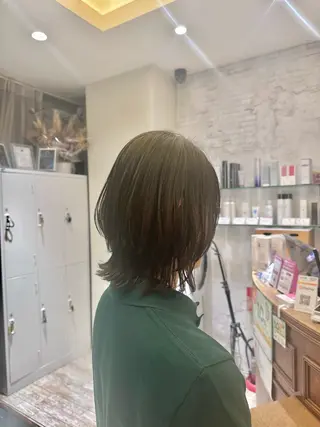 ミディアム 🐈⬛ ibuのヘアスタイル