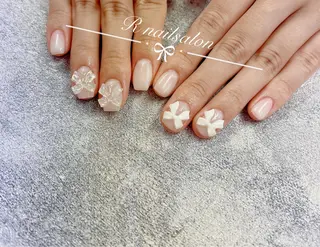 ショート R NAILSALONのネイルデザイン