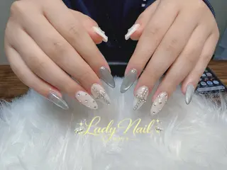 ネイル Lady Nails 1993所属・タナカ フォンのネイルデザイン