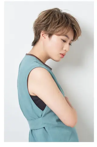 ショート カラー カラーモデル募集 三浦真理恵のヘアスタイル