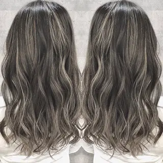 ロング MiL所属・✨ハイトーン✨ 濱田知孝のヘアスタイル