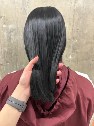 カラー 長谷川 結奈のヘアスタイル