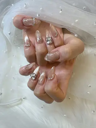 ネイル クイーンズネイル銀座所属・Queeens nailのネイルデザイン