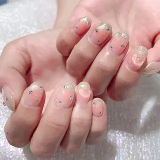 ネイル Queens 榊 まおのネイルデザイン