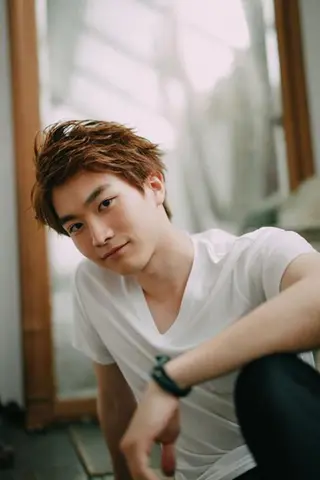 ショート カラー パーマ メンズ 舘野 太嘉宏のヘアスタイル