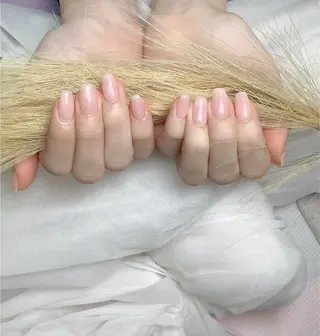 ネイル pink ladyサロン所属・べ にのネイルデザイン