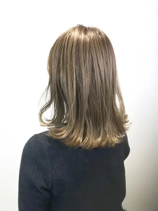 ミディアム カラー 似合わせカット🌿 前川のヘアスタイル