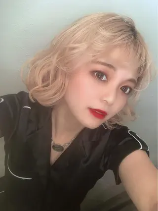 ミディアム カラー 🇰🇷カルマパーマ kaito🇰🇷のヘアスタイル