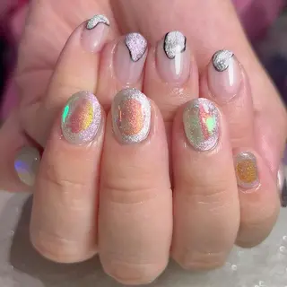 ネイル Mizuliネイル 眉毛メイクのサロンのネイルデザイン